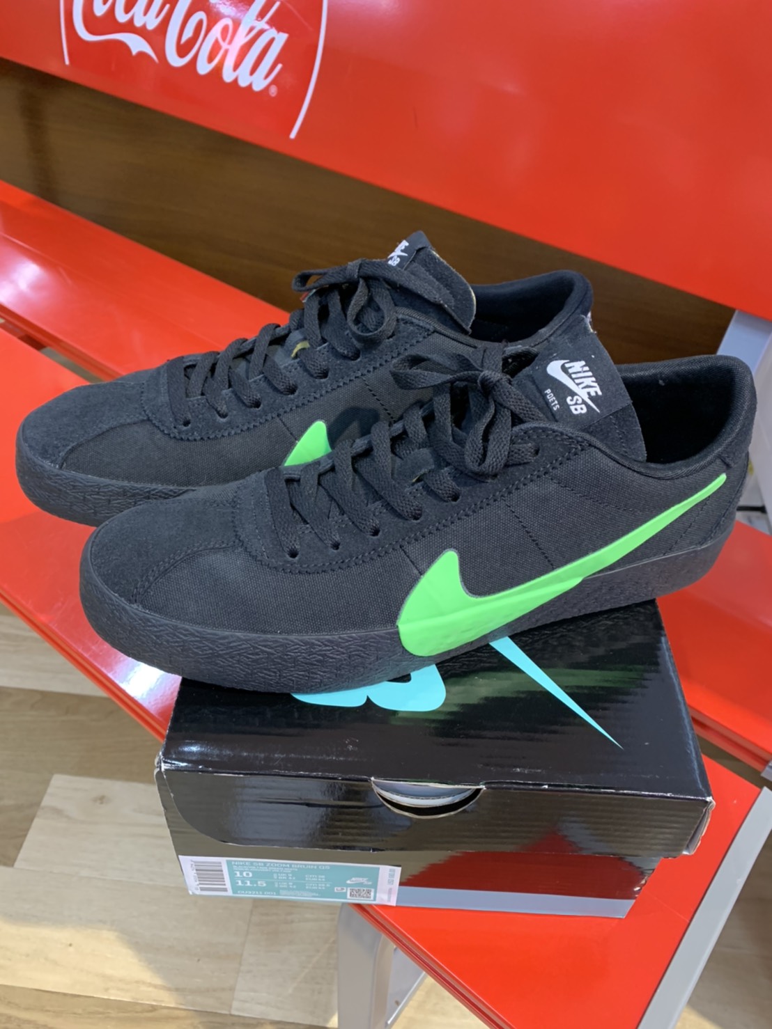 Poets × Nike SB Bruin QS 28cm